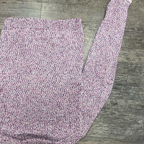 AKNVAS sweater - Picture 5 of 5